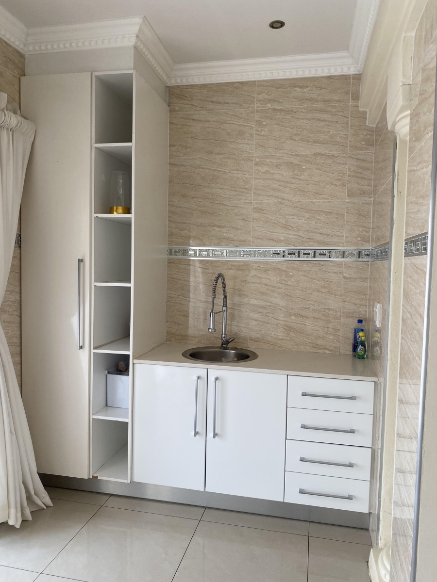 4 Bedroom Property for Sale in Xanadu Eco Park North West
